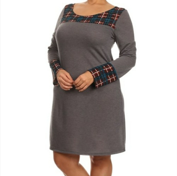 Plus Size Women's Long Sleeve Contrast Dress - Picture 1 of 4